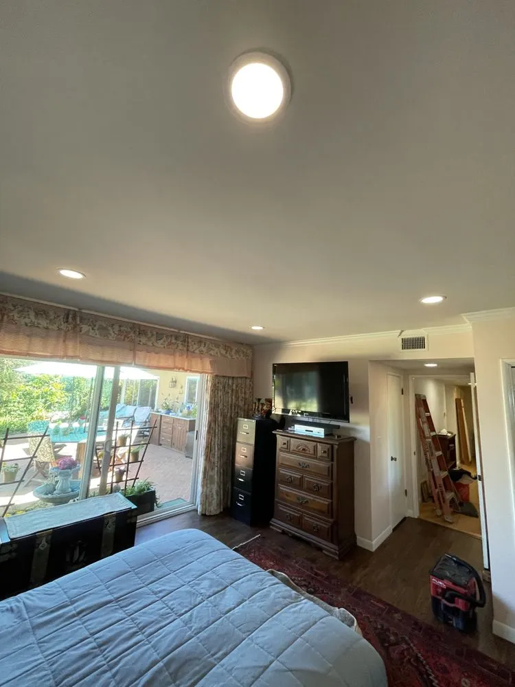 Slide of J & I Electric