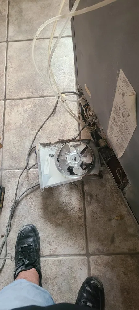 Slide of J & J Appliances