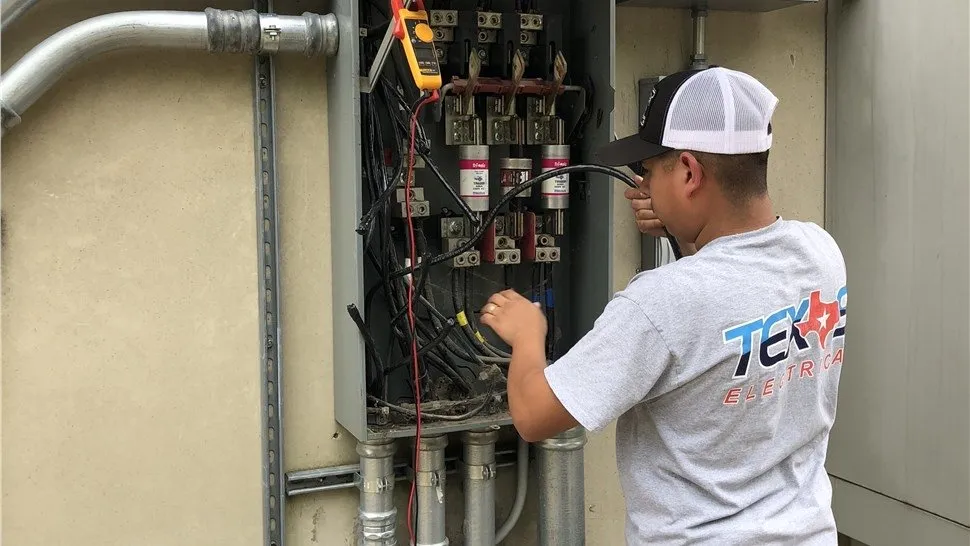 Emergency electrical service for homes in emergency electrical service,  by 