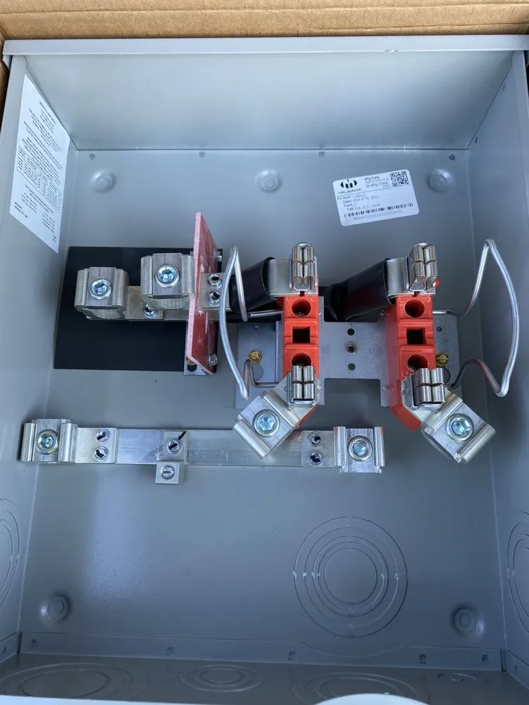 Slide of J & J Remodeling and Leos Gabinet Services