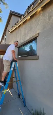 J & J Screen and Glass Logo