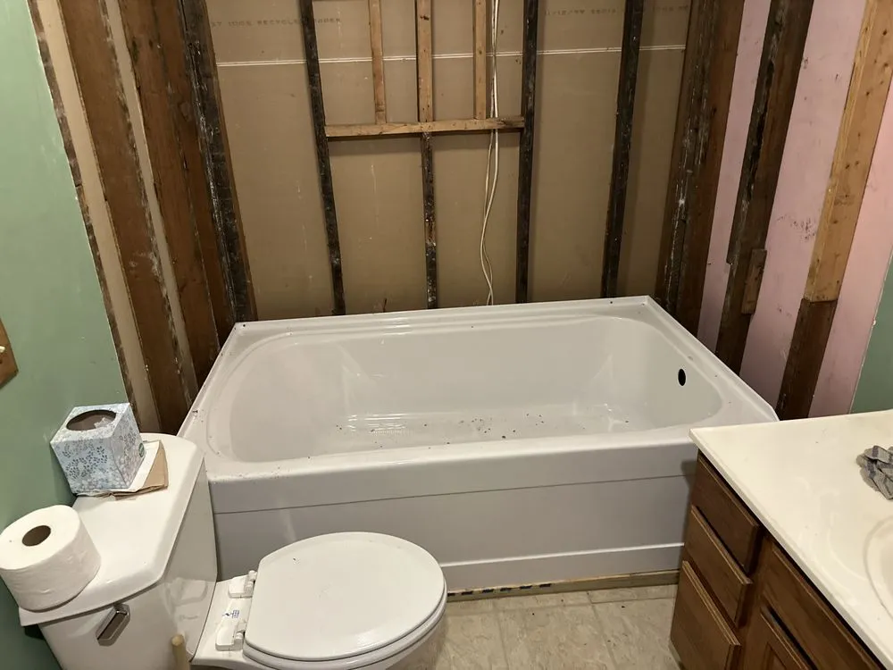 Professional electrician providing emergency electrical service in New Ross, IN - J & L Mechanical Plumbing and Electrical