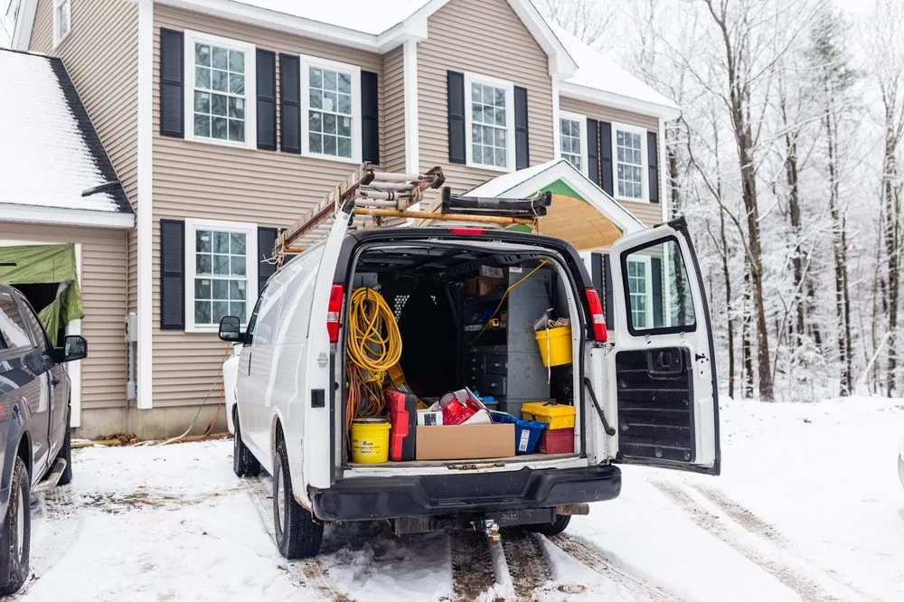 Slide of J & M Electrical