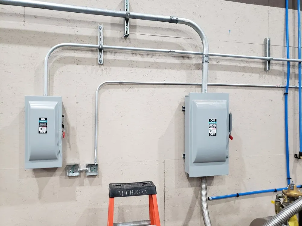 Slide of J & R Electrical Services