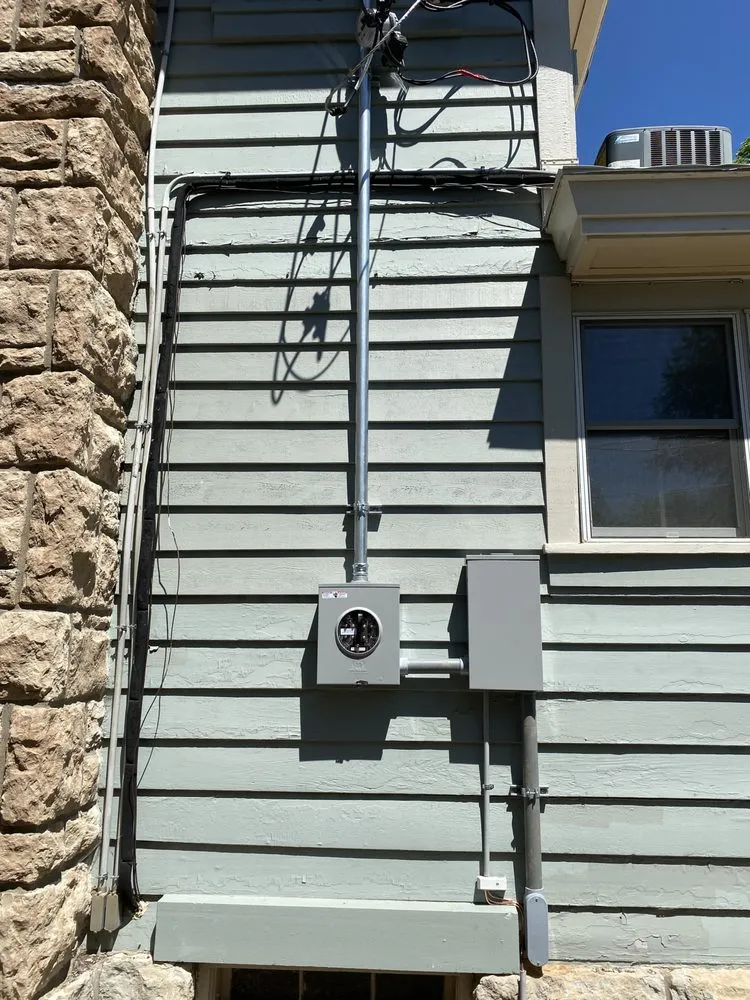 Slide of J & R Electrical Services