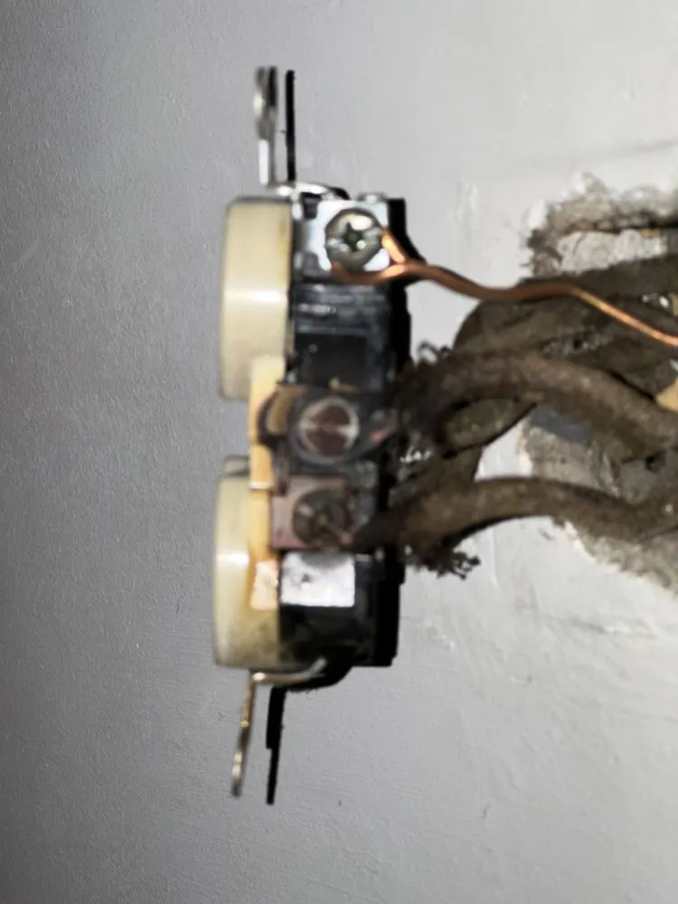 Slide of J and Son Electric