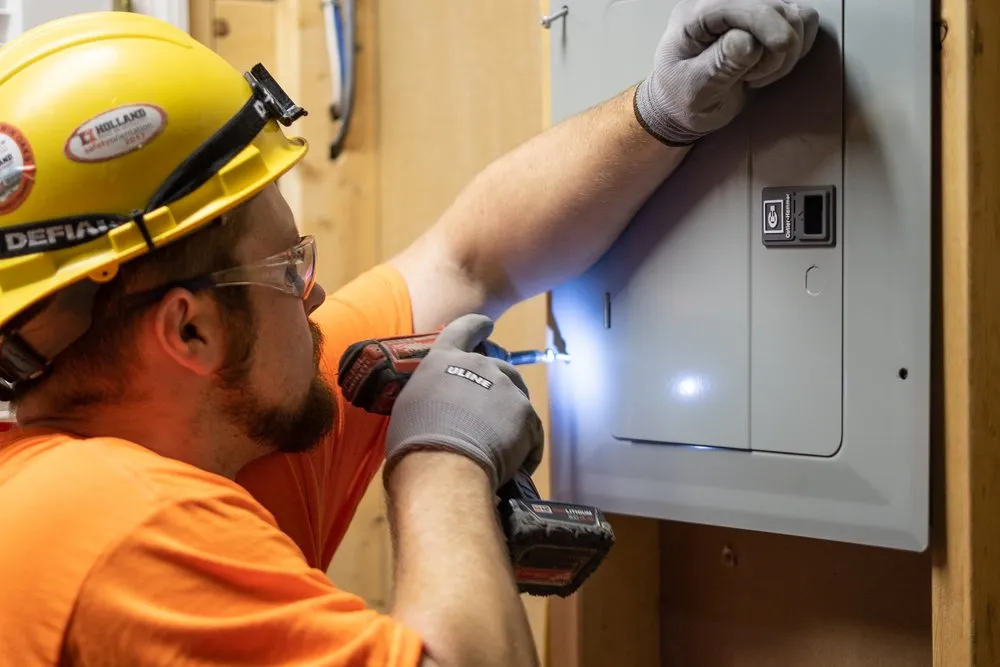 Expert circuit breaker repair service in St. Peters, MO - J. Bathe Electric Company