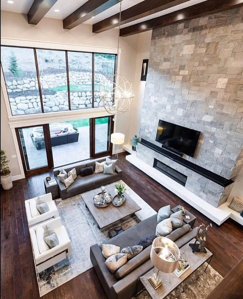 Slide of J Casillas Electric