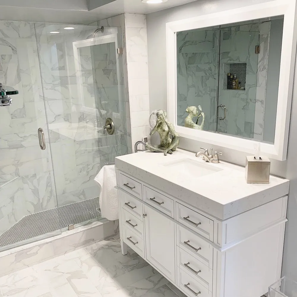 Emergency outlet and switch repair in New Port Beach, CA by J Cor