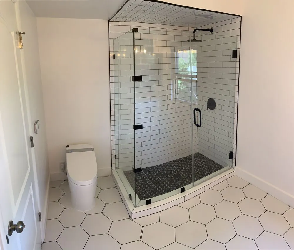 Professional emergency electrical service service in New Port Beach, CA - J Cor