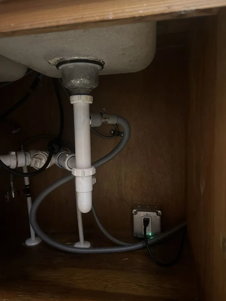 Trusted electrician providing panel upgrade in Locust Grove, VA - J Electric Services