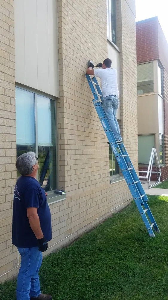 Reliable electrical repair service in Brimfield, IL - J-Horn Electric