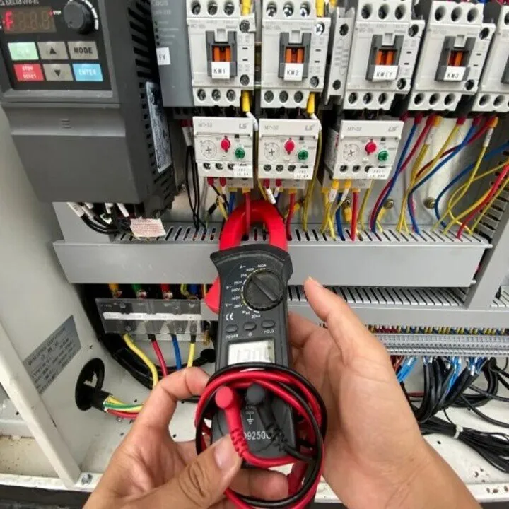 Slide of J S Electrical Services