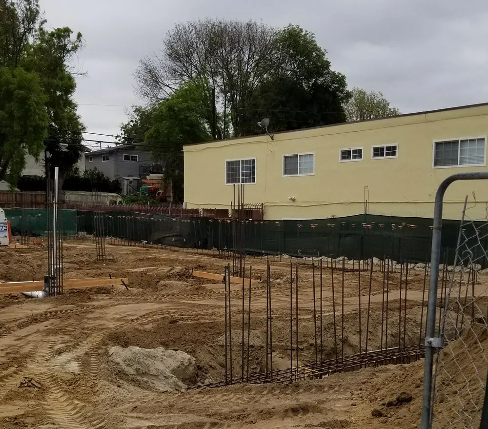 Affordable emergency electrical service in ,  by J Z Design Build