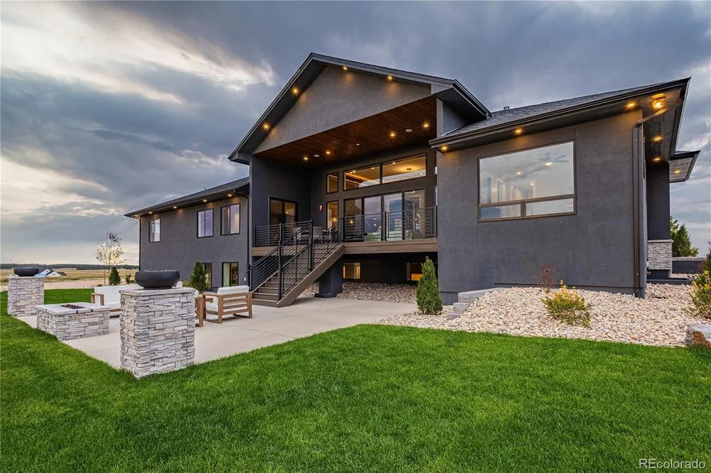 Slide of J2D Electric