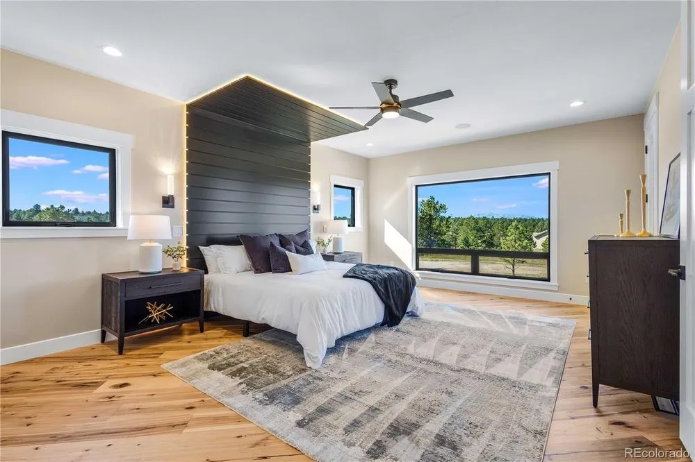 Slide of J2D Electric