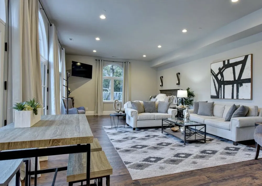 Slide of Jackson Electric