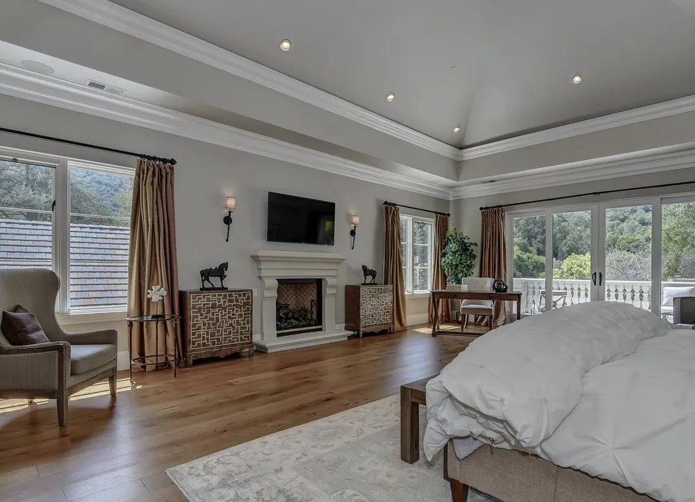 Slide of Jackson Electric