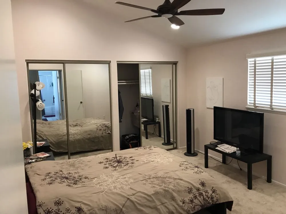 Slide of JaCo Electric