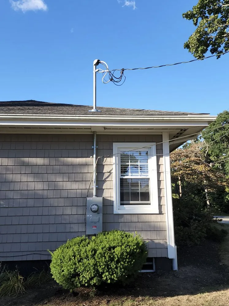 Slide of Jacob King Electrician