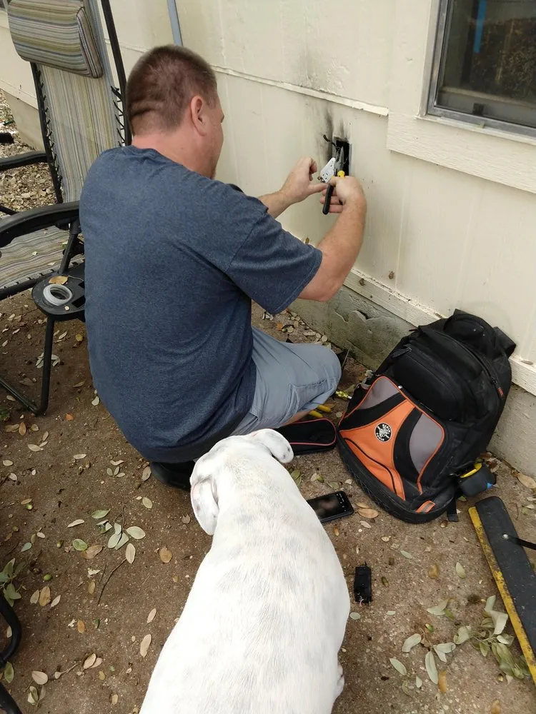 Expert emergency electrical service in ,  by Jacobs Ladder Electrical