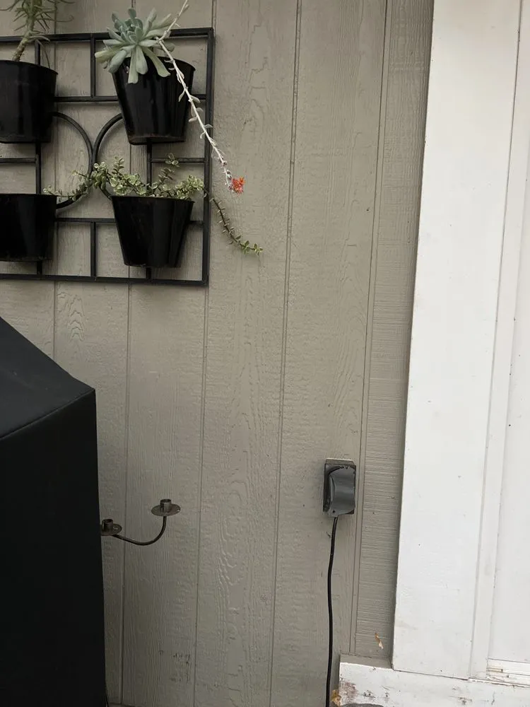 Slide of Jade Electric