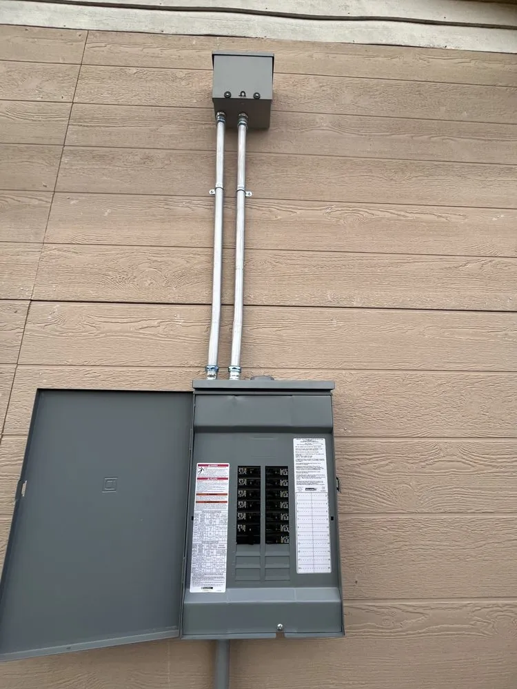 Slide of Jader Electric