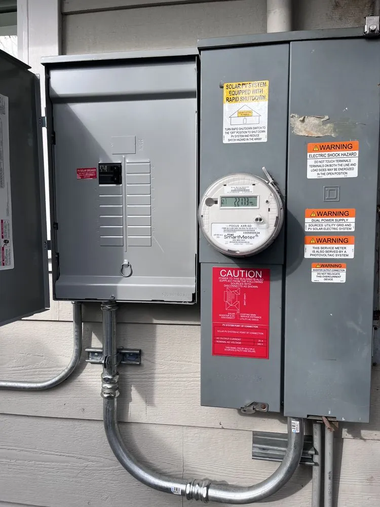 Slide of Jader Electric