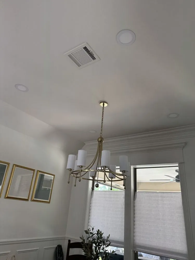 Slide of Jades Electric