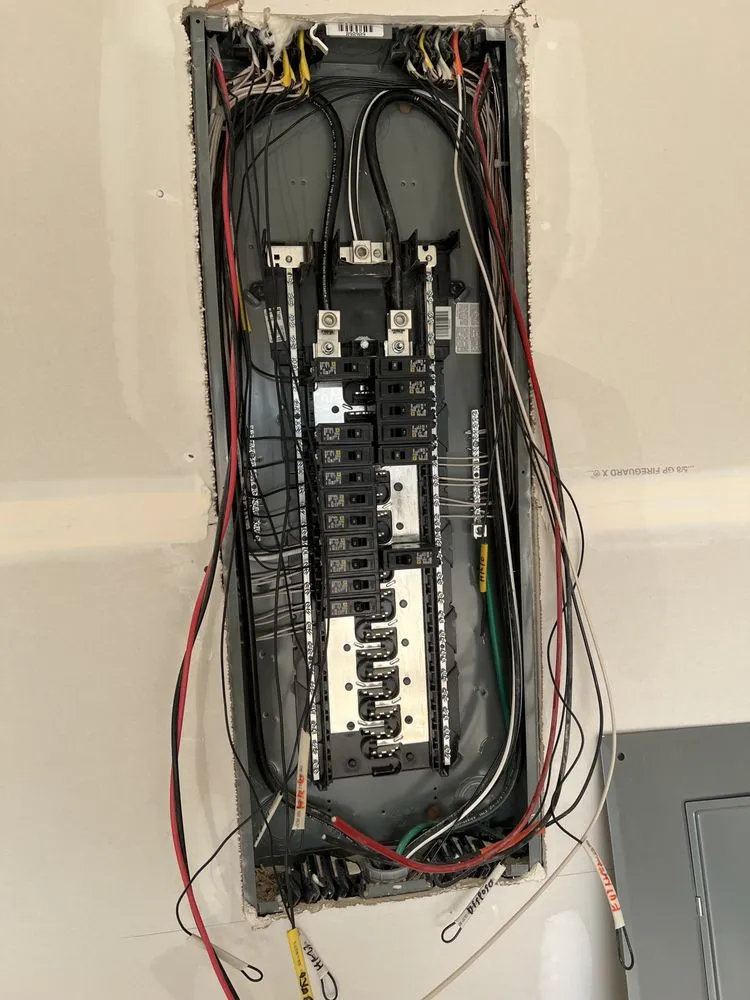 Slide of Jah Electric