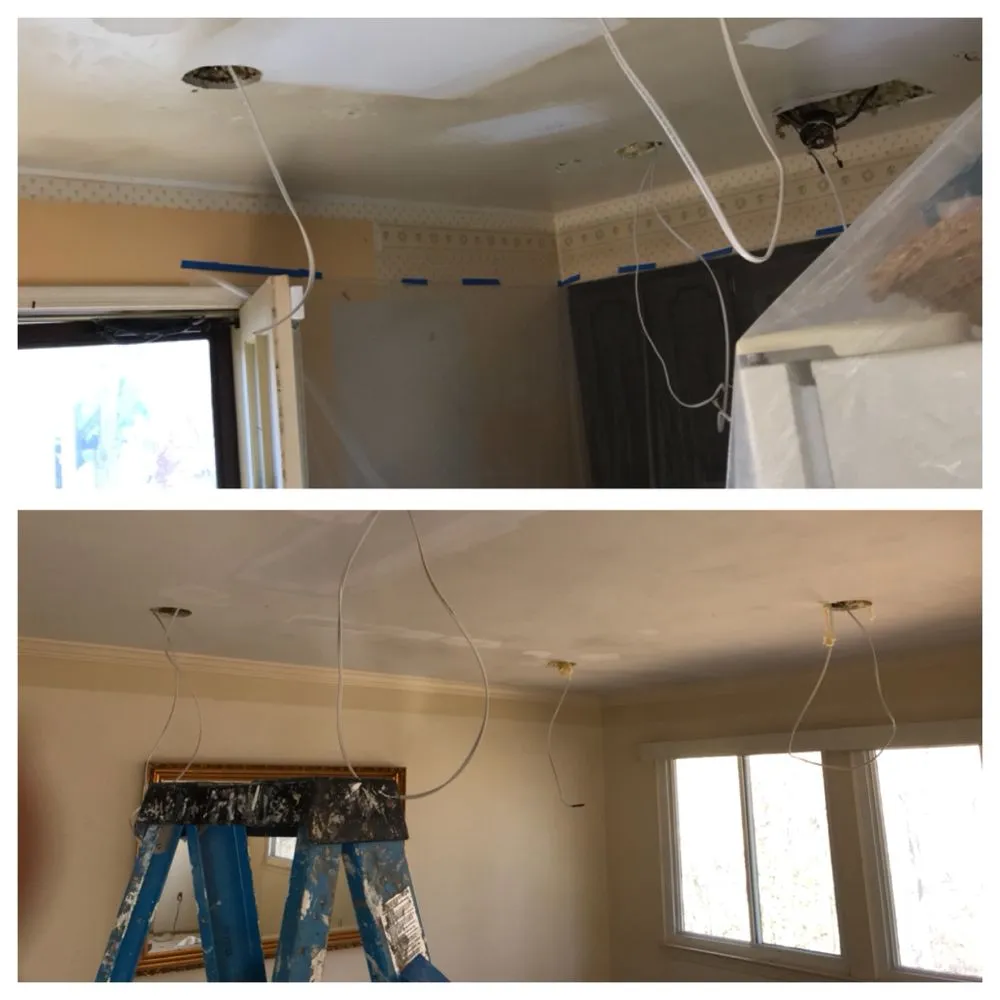 Licensed electrician providing electrical repair in , 