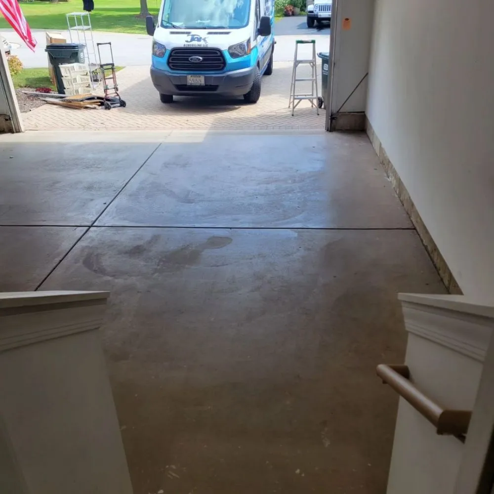 Slide of Jak Remodeling