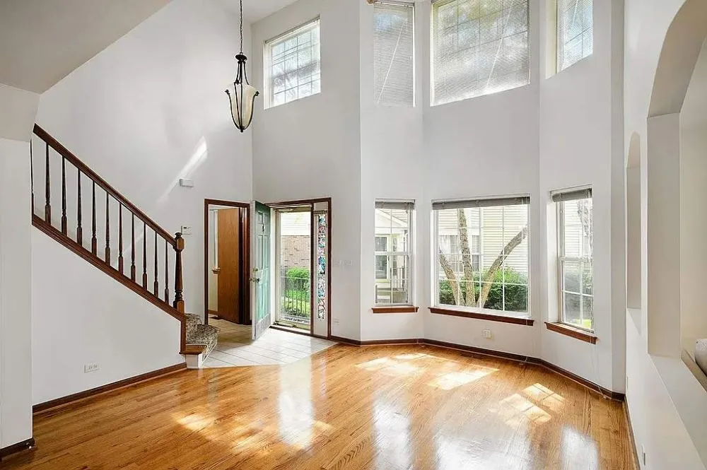 Reliable electrician providing wiring installation in , 