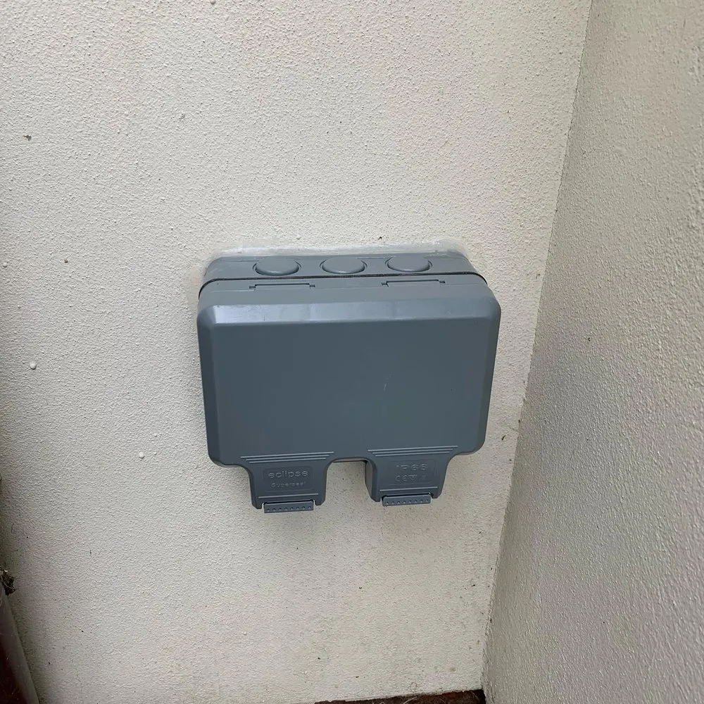 Slide of Jamaica Estates Electrical Repair