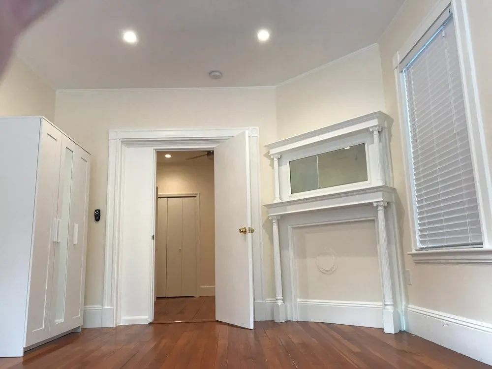 Slide of James Holske Electrician