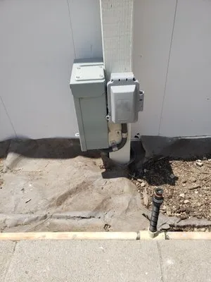 Jamie Clark Electric Logo