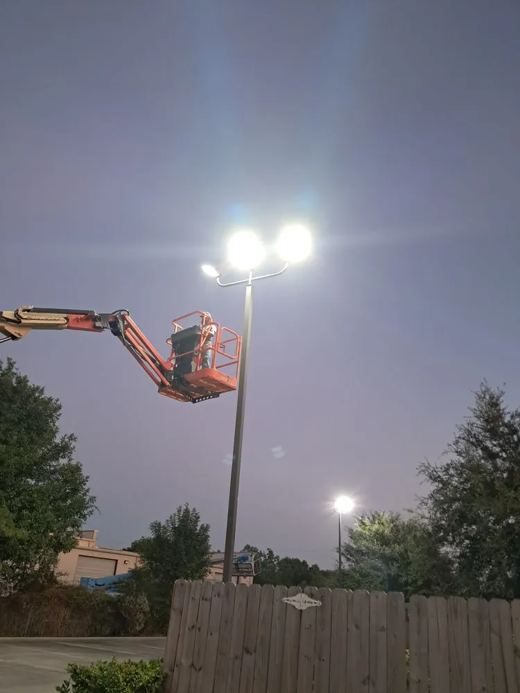 Trusted lighting installation experts serving Porter, TX - Janneth Electric