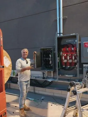 Janneth Electric