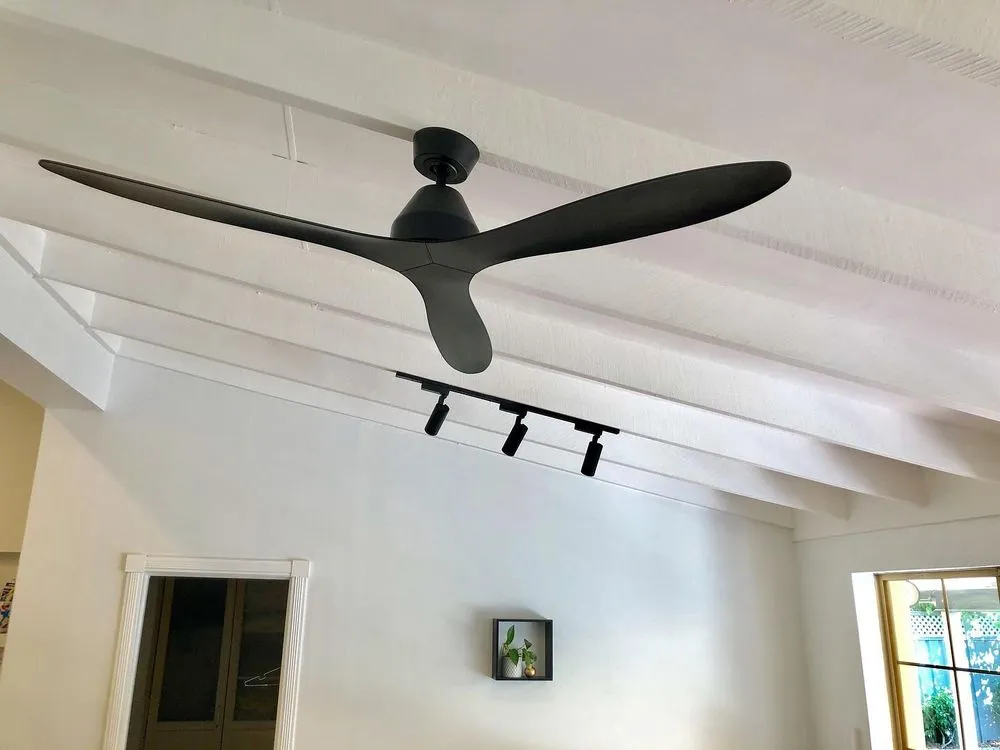 Slide of Jan's Electrical Services