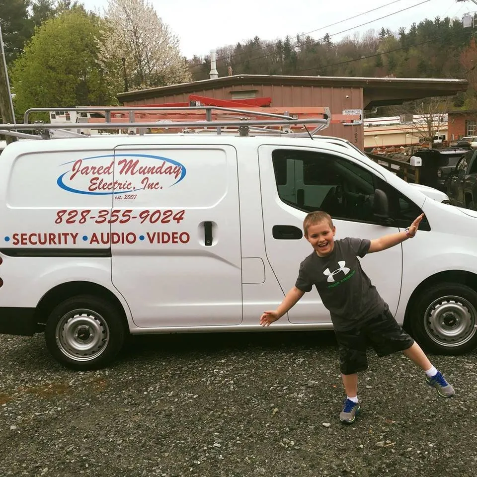 Slide of Jared Munday Electric