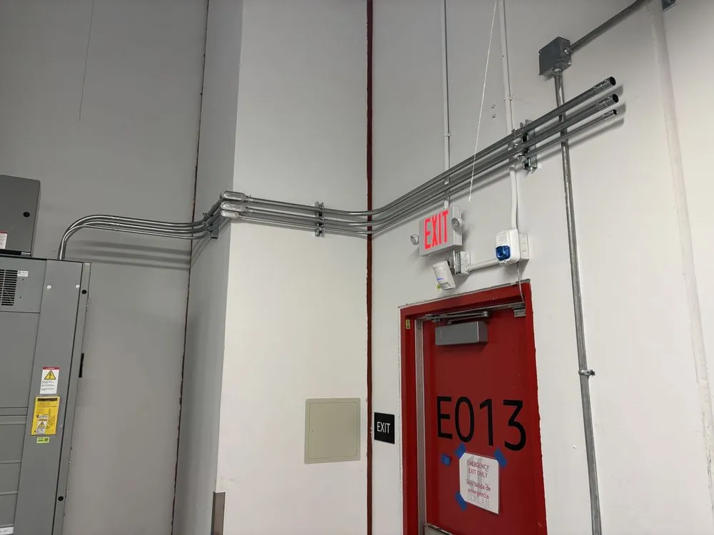 Slide of Jaro Electric