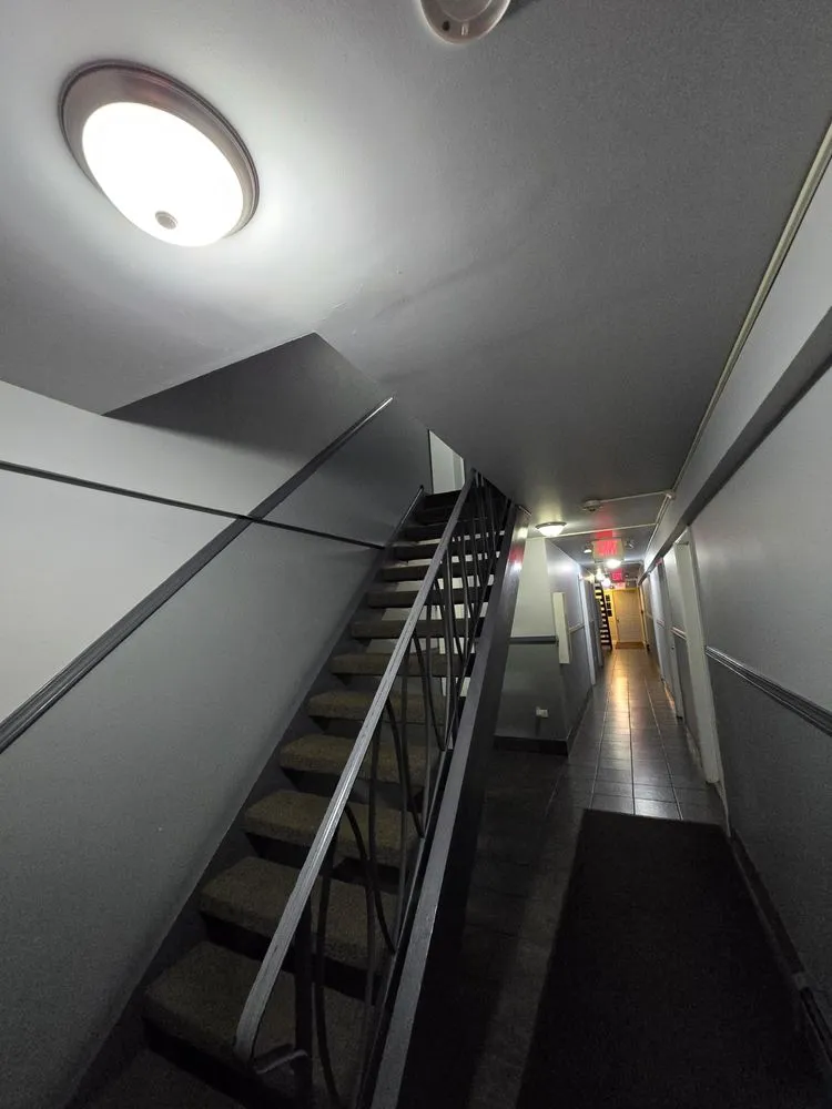 Slide of Jaro Electric