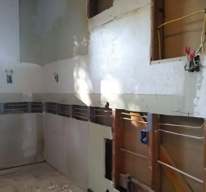 Slide of Jason's Electric