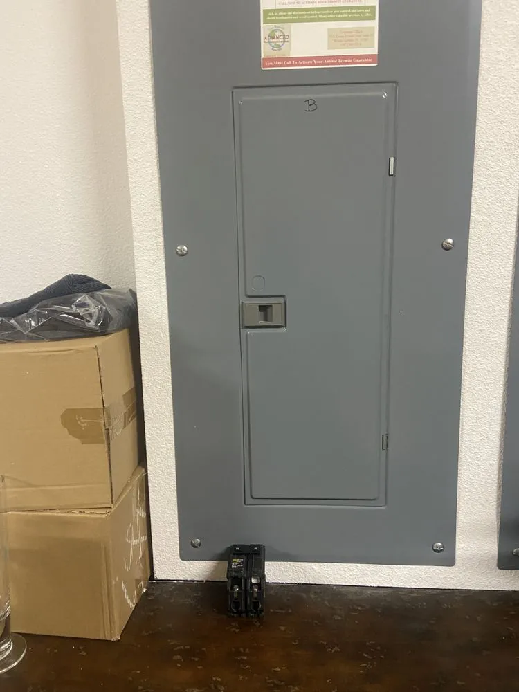 Slide of Javier Electrical & Handyman Services