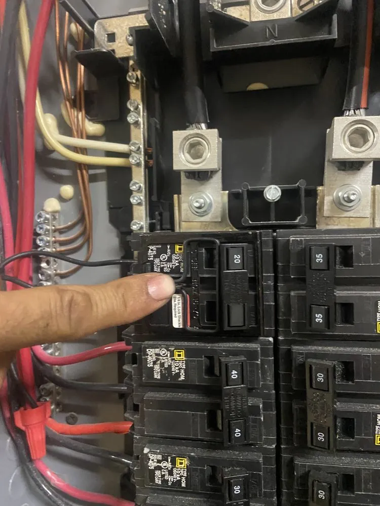 Slide of Javier Electrical & Handyman Services