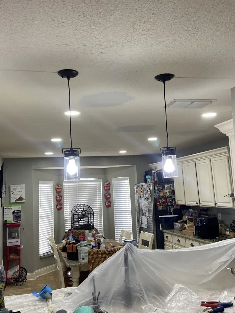 Slide of Javier Electrical & Handyman Services