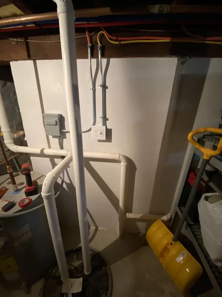 Slide of Javier Santiago Electric