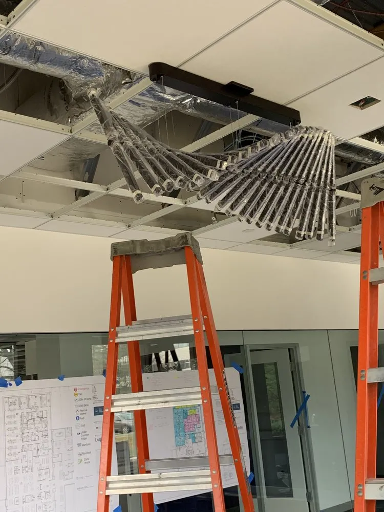 Slide of Javier Santiago Electric