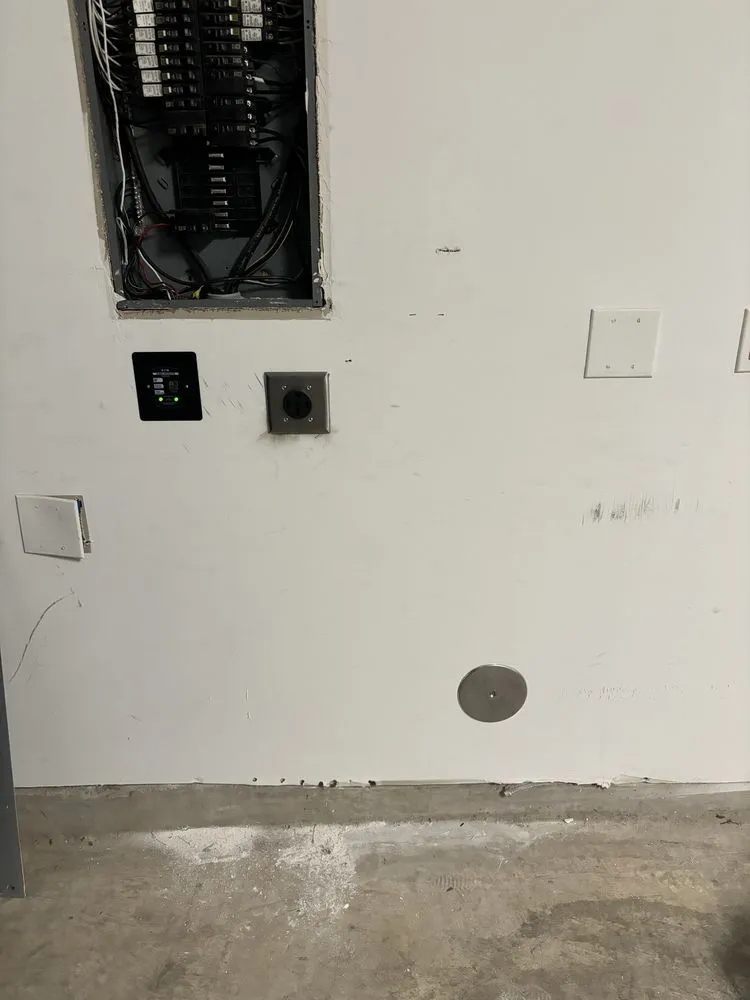 Slide of Jay Electric - Houston