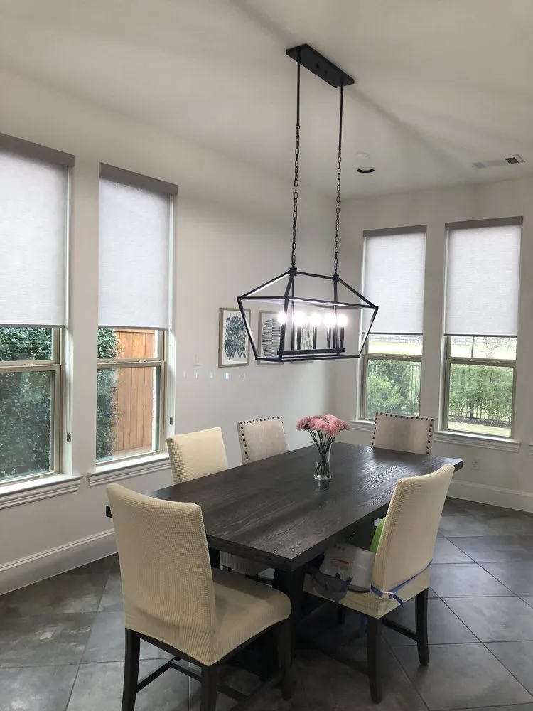 Professional electrician providing electrical repair in Houston, TX - Jay Electric - Houston